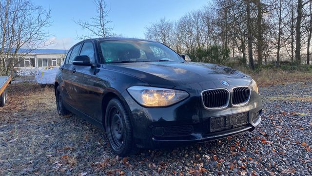 BMW 116d Lim Klima+Navi+Start-/Stop+Sitzheizung 