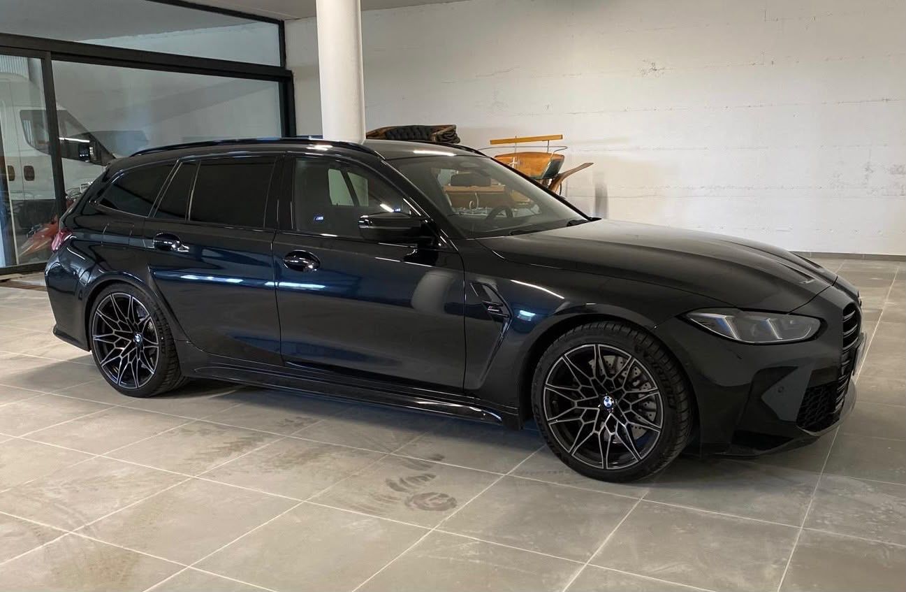 BMW M3 Touring Competition M XDRIVE imagem 3