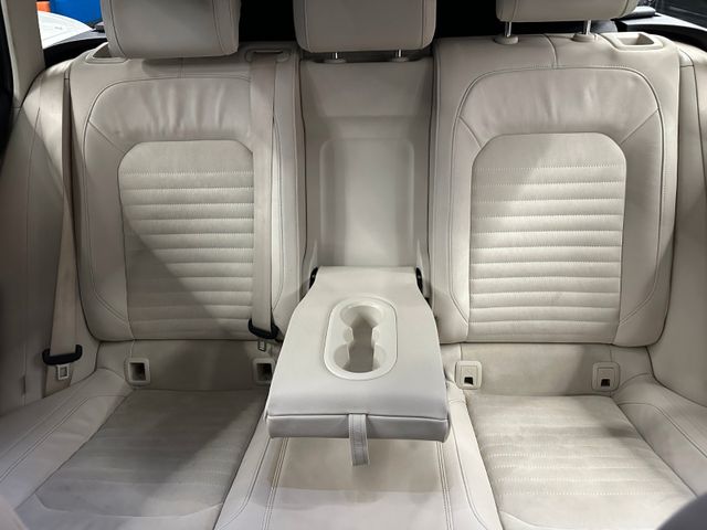 Volkswagen Passat Variant Highline BMTStart-Stopp 4Motion