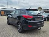 Hyundai ix35 2.0 CRDi 100kW Style 4WD/755 - Hyundai ix35 in Hannover