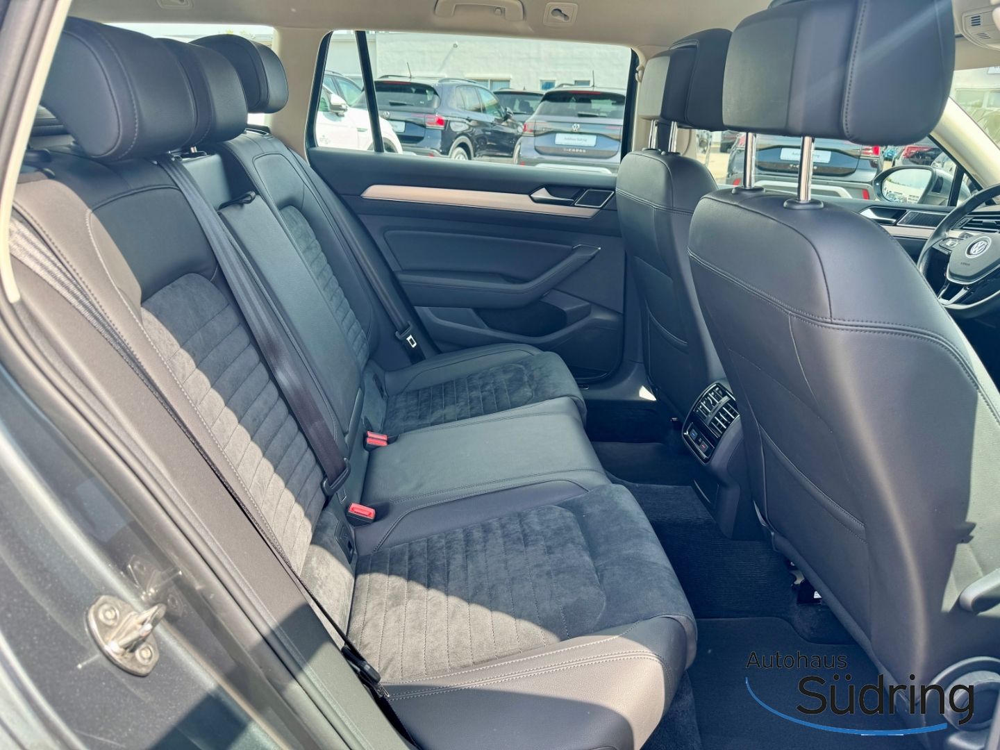 Passat Variant 2,0 TDI BMT Highline AHK Navi