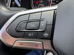 Fahrzeugabbildung Volkswagen T6.1 Multivan lang 4MOTION - Sperre*Standhzg!!!