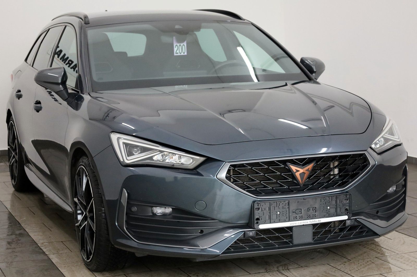 Fahrzeugabbildung CUPRA Leon Sportstourer VZ,Leder,Navi,LED,SH,Kamera+WR