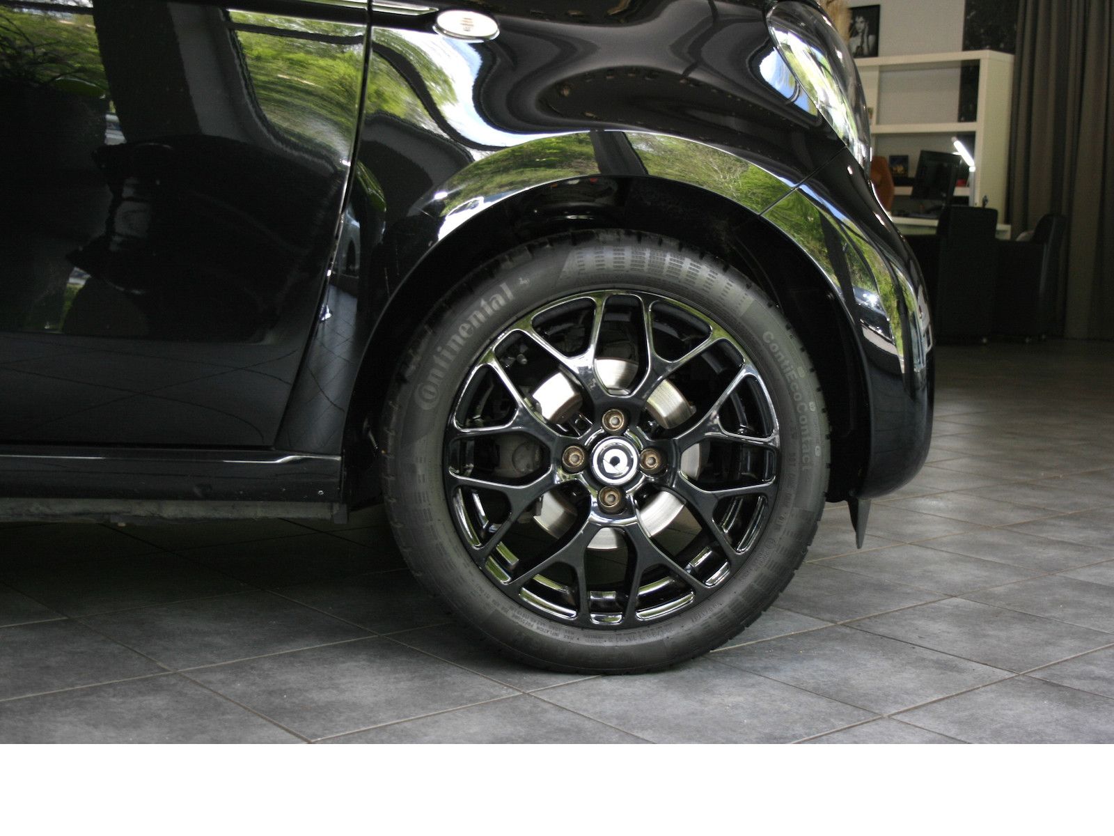Fahrzeugabbildung Smart ForFour Prime 66KW*Twinamic*Faltdach*Navi*Kamera