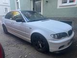 BMW 3er e46 330i Bj 2003 Facelift SMG2 - BMW aus 2003: 3er