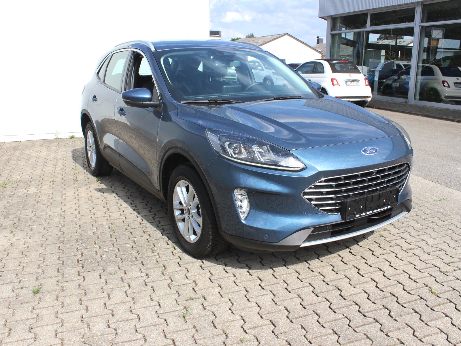 Fahrzeugabbildung Ford Kuga Hybrid Titanium 2,5 Duratec