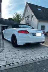 Audi TTS Roadster 2.0 TFSI quattro  - gebrauchte Cabrios in Iserlohn