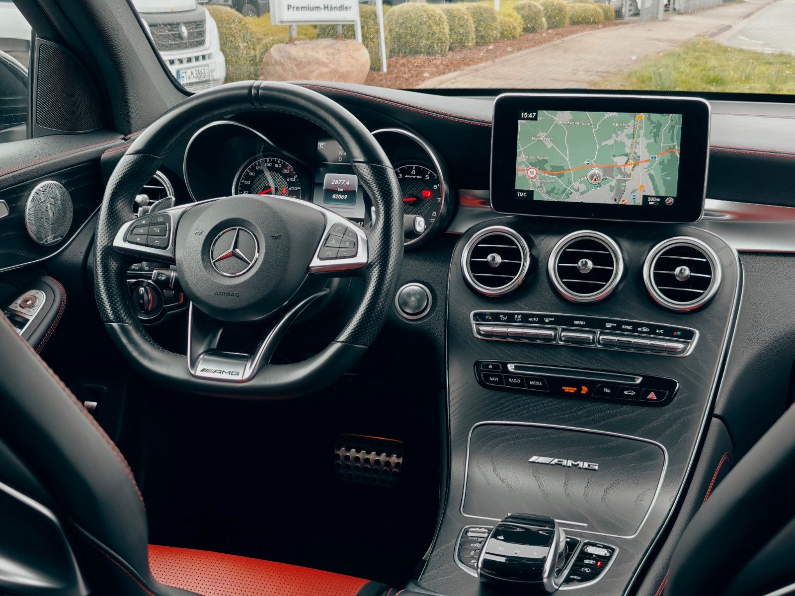 Fahrzeugabbildung Mercedes-Benz GLC 63 AMG 4Matic+, Burmester, Schalensitze, 360