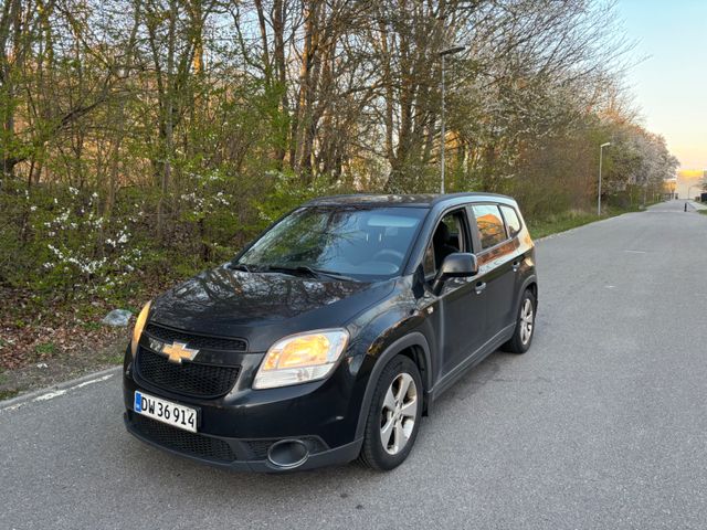 Chevrolet Orlando LS 7 SEATS DRIVE VERY GOOD