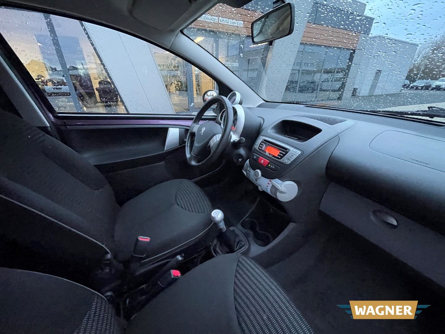 Fahrzeugabbildung Peugeot 107 Envy Klimaanlage Isofix Servolenkung