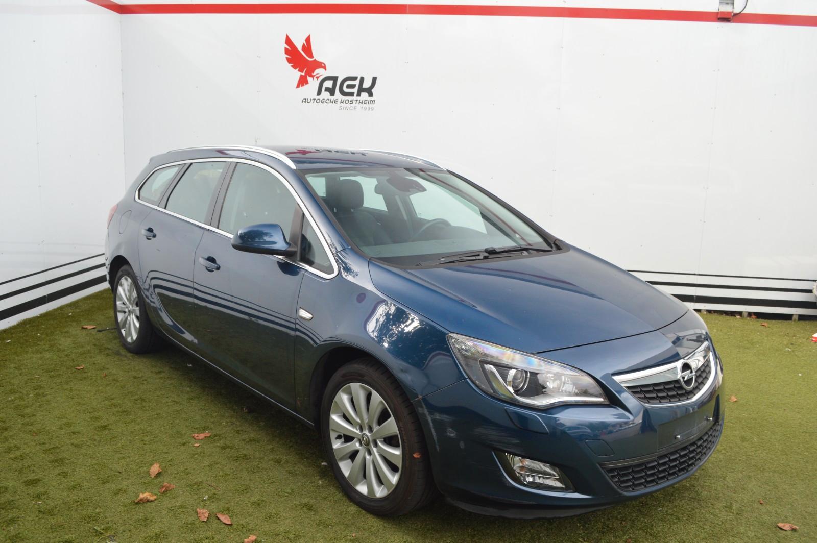Opel Astra J 1.6 16v Kombi ST Innovation Wartungsfrei