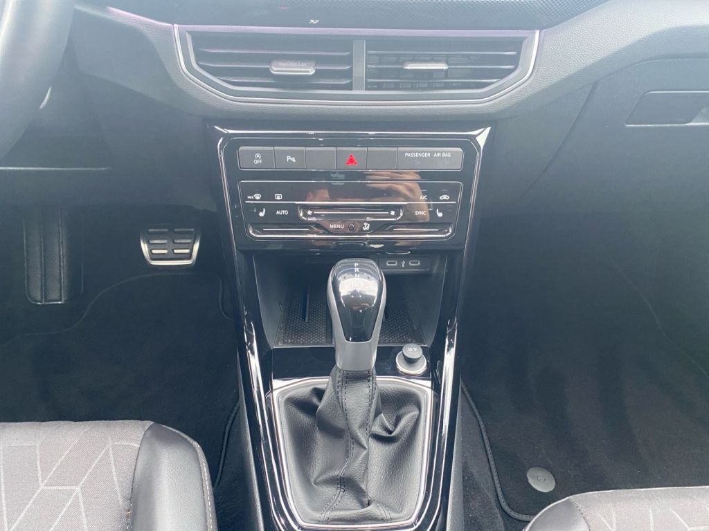 Fahrzeugabbildung Volkswagen T-Cross 1.0 TSI DSG Goal LED,ACC,PDC,SH,Climat.