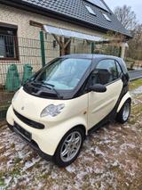 Smart ForTwo coupé pure 45kW / 61 PS
