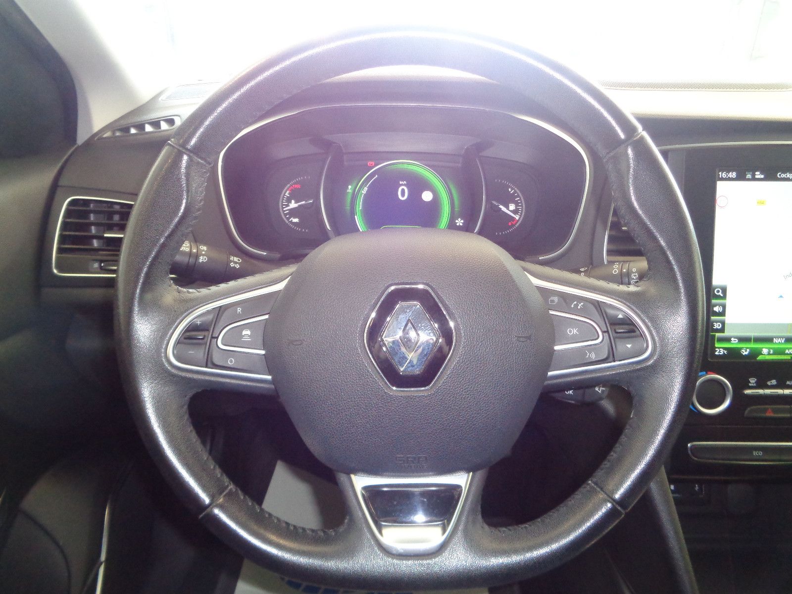 Fahrzeugabbildung Renault Megane ENERGY TCe 130  Head-Up/ LED / NAVI /