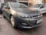 Opel Astra J Selection*HU Neu-Insp.Neu* - Opel Astra: Selection
