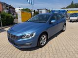 Volvo V60 Kombi Kinetic Navi Leder Xenon - Volvo V60 in Aachen