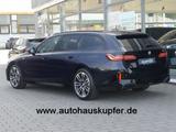 BMW 520 d Tour°M Sportp. Pano°AHK-HarmK.-ACC°Std.hzg - BMW: D