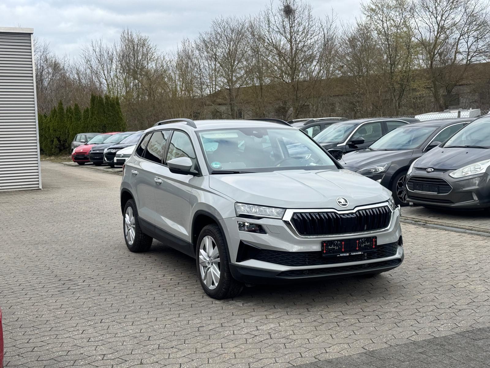 Skoda Karoq 2.0 TDI DSG 4x4 Balance *7TKM*LED*NAVI*
