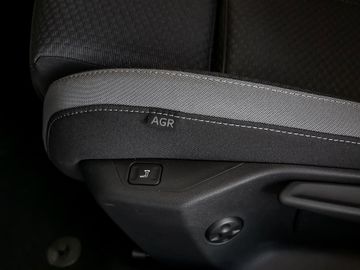 Opel Astra L Sports Tourer 1.2 Enjoy Ergonomiesitz