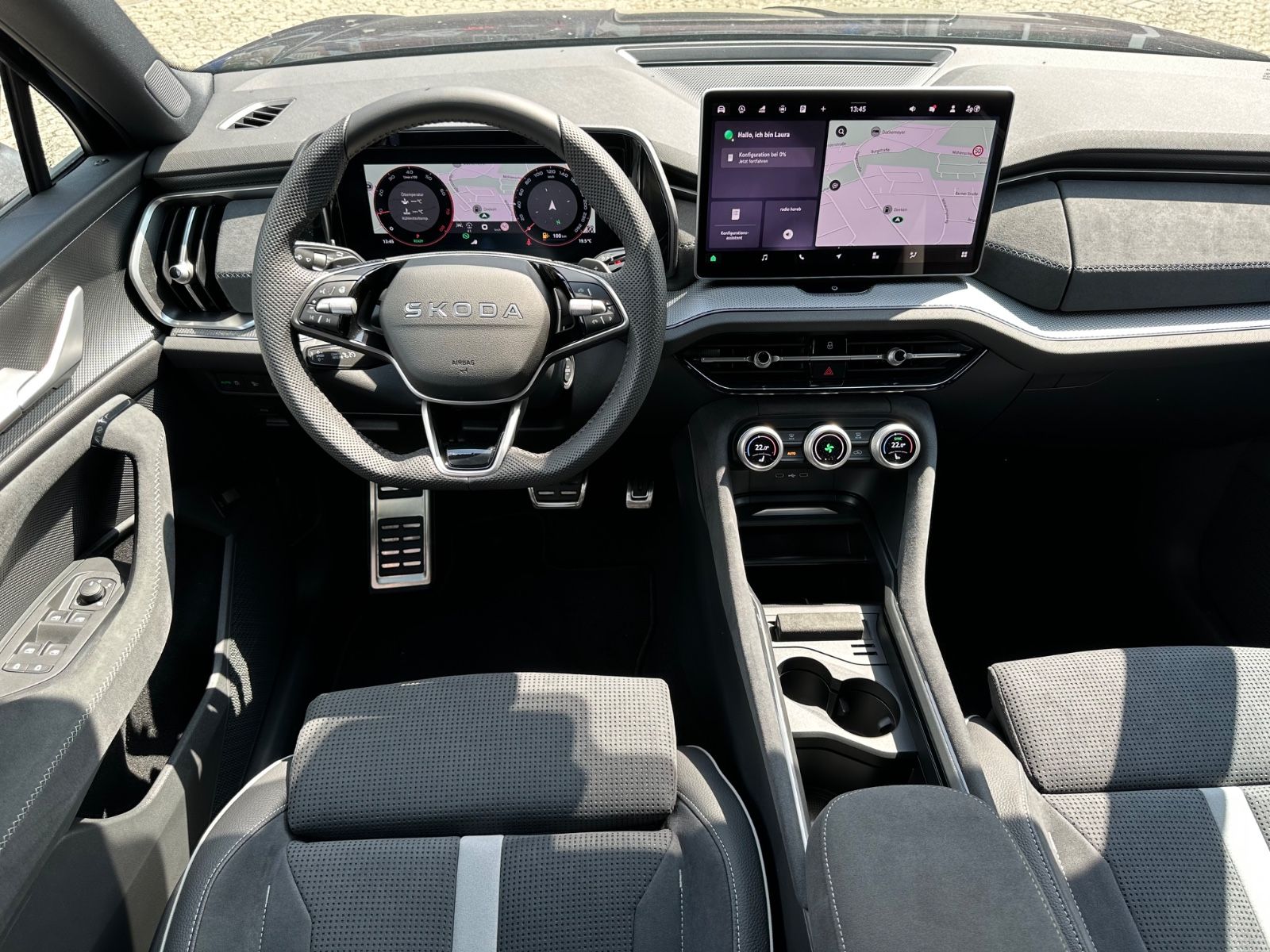 Fahrzeugabbildung SKODA Kodiaq 1.5 TSI Sportline DSG AHK/Matrix/Navi/ACC