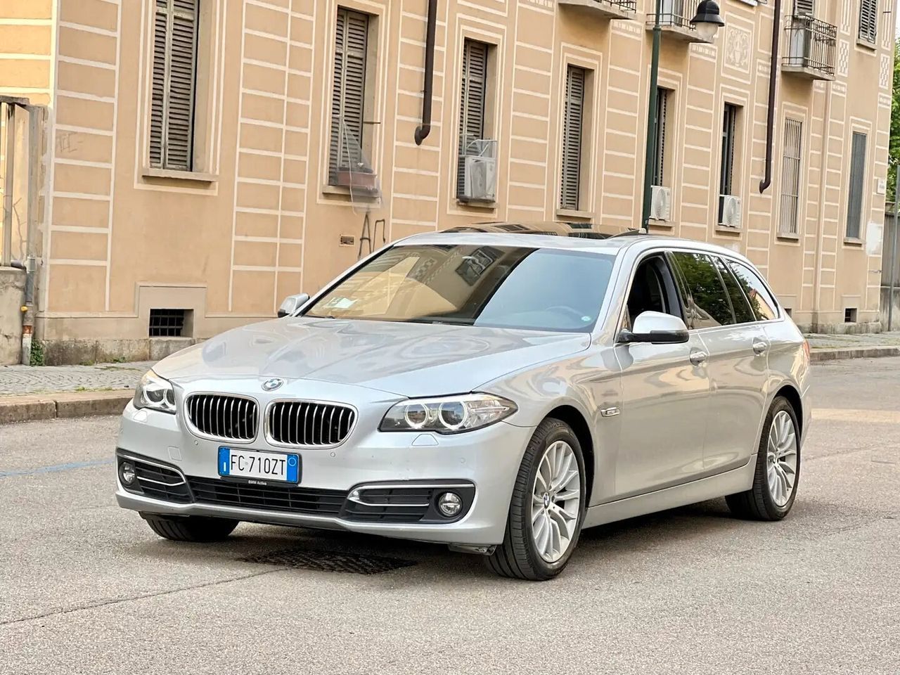 BMW Bmw 520 520d xDrive Touring Luxury