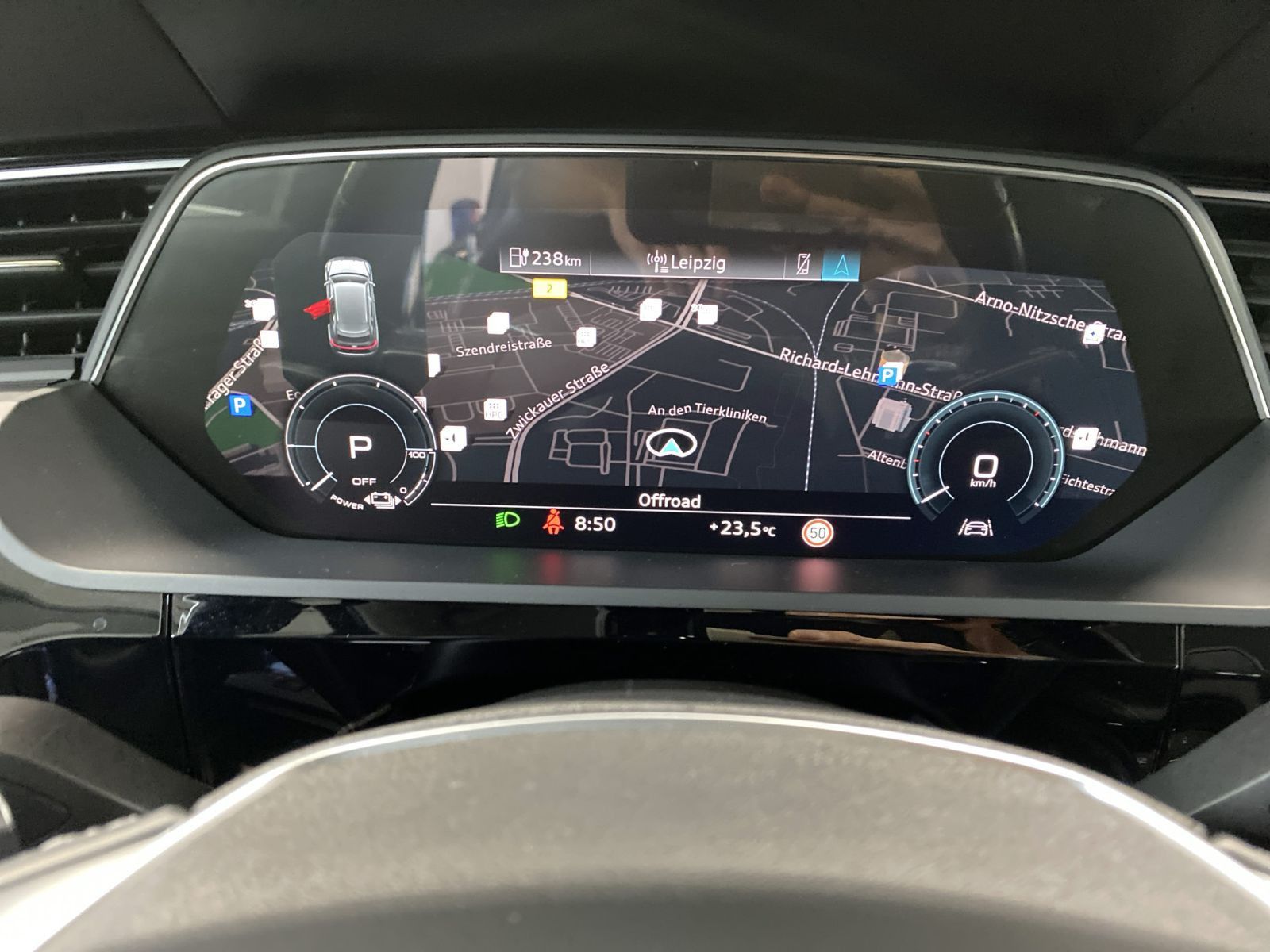Audi Q8 e-tron - Bild 12