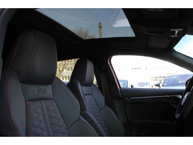 RS3 Sportback quStr. Mtrx*Pano*SpAGA*B&O*Design!