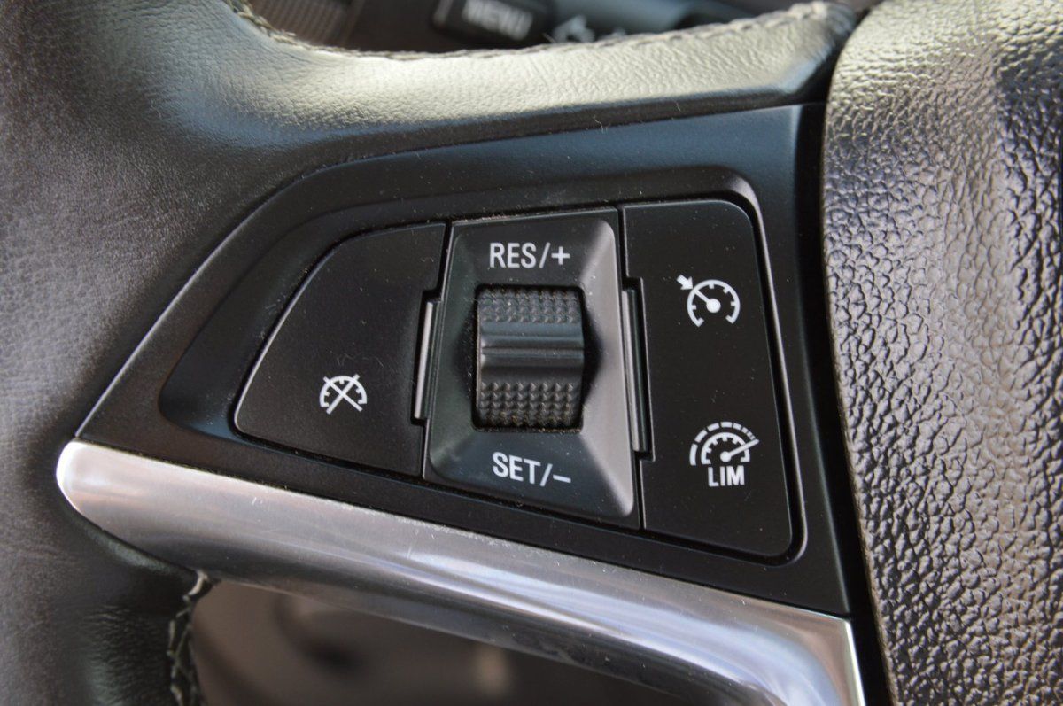Fahrzeugabbildung Opel Mokka   Edition Winterpaket Automatik AHK