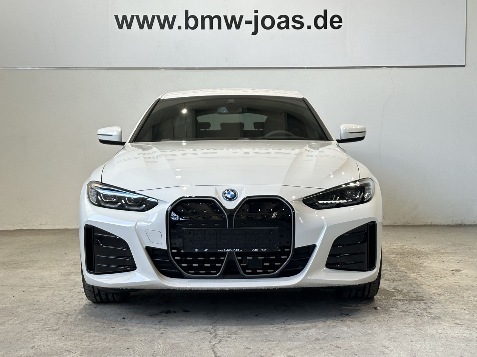 Fahrzeugabbildung BMW i4 eDrive35 M Sportpaket, Komfortzugang HiFi