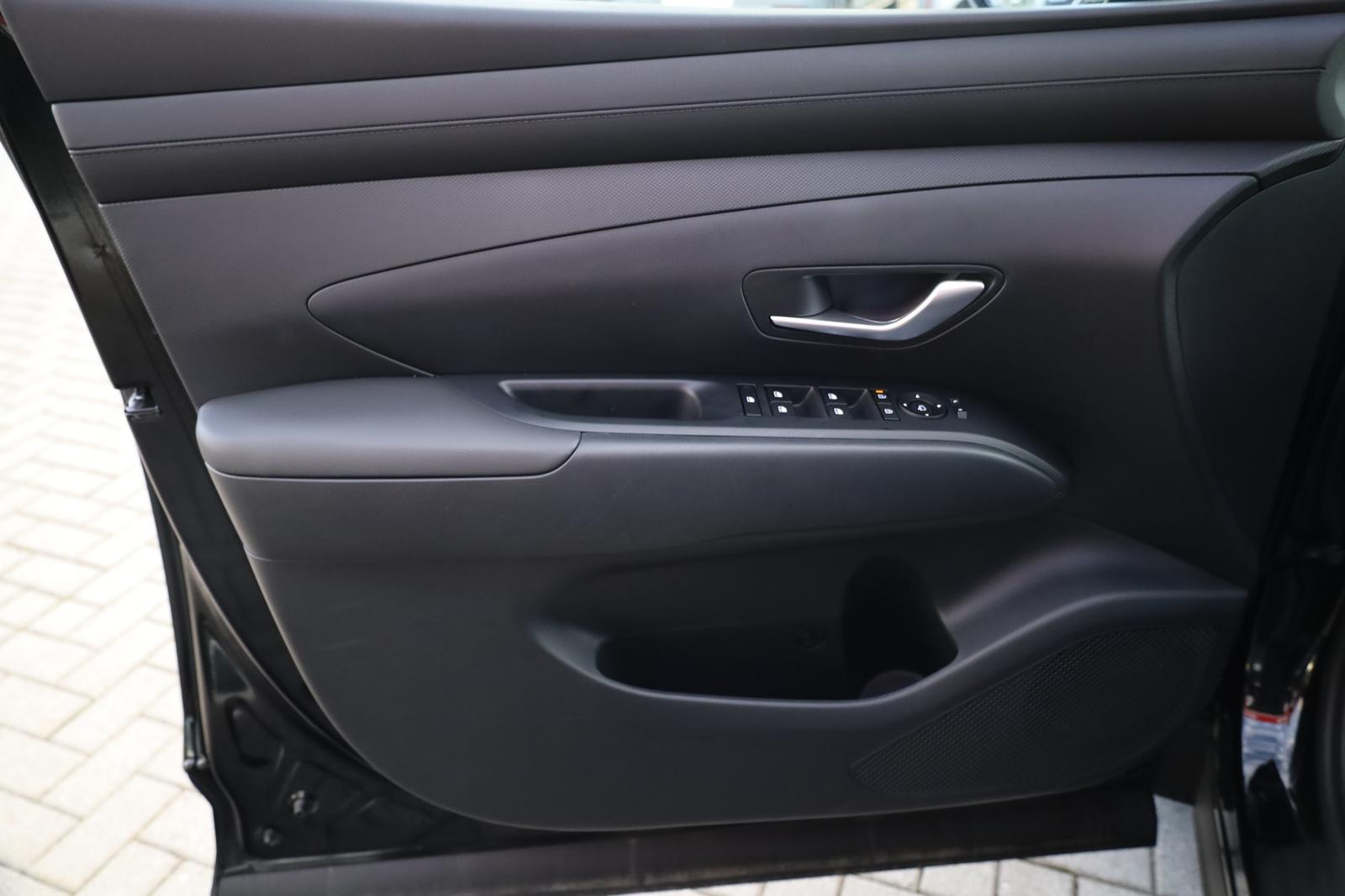 Hyundai Tucson 1.6 T-GDI  Aut. LED ACC Navi Kamera