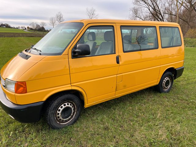 Volkswagen T4 Kombi 8 Sitzer 2,5L