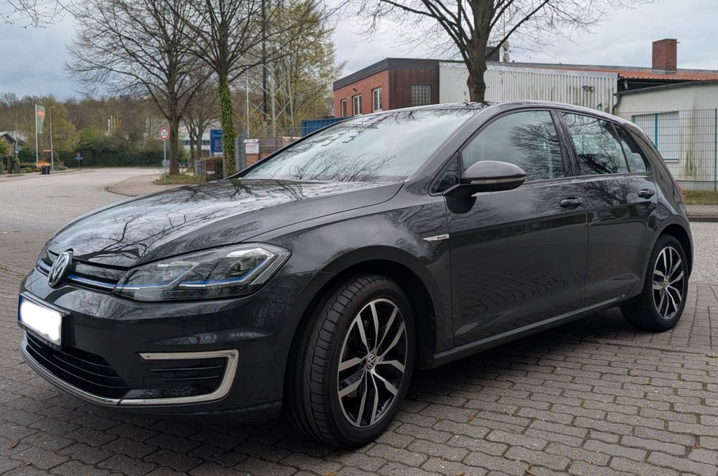 Image of Volkswagen Golf
