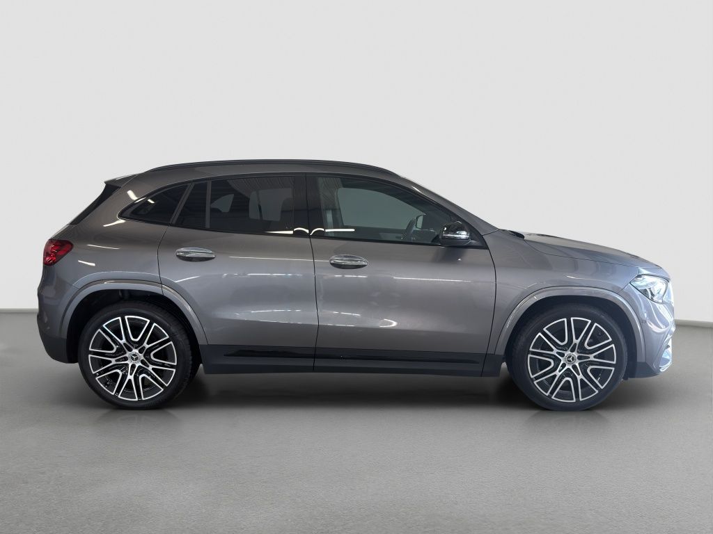 Fahrzeugabbildung Mercedes-Benz GLA 180 AMG*Night*DISTRONIC*KeyL*PDC*RFK*ParkAss