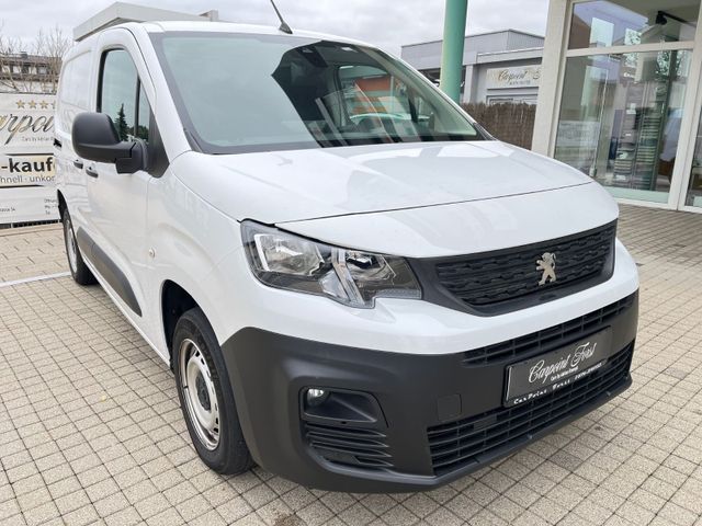 Peugeot Partner Asphalt L1, NAVI, KAMERA,HU 10.2026...