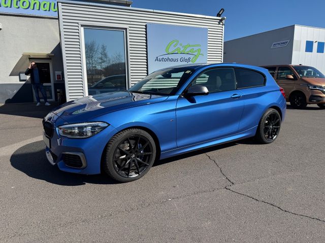 BMW M135 i MSport+LED+Navi+Shz+Neuwertig!!!