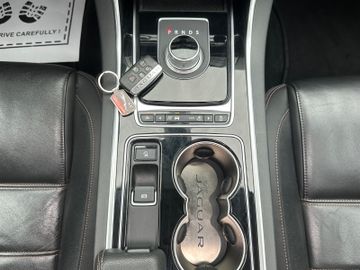 Jaguar XE 20d British Design Edition Automatik AHK – Bild 16