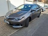 Toyota Auris Touring Sports Touring Sports 1,2-l-T ... - Toyota Auris Touring Sports mit Hybrid-Antrieb: Automatik