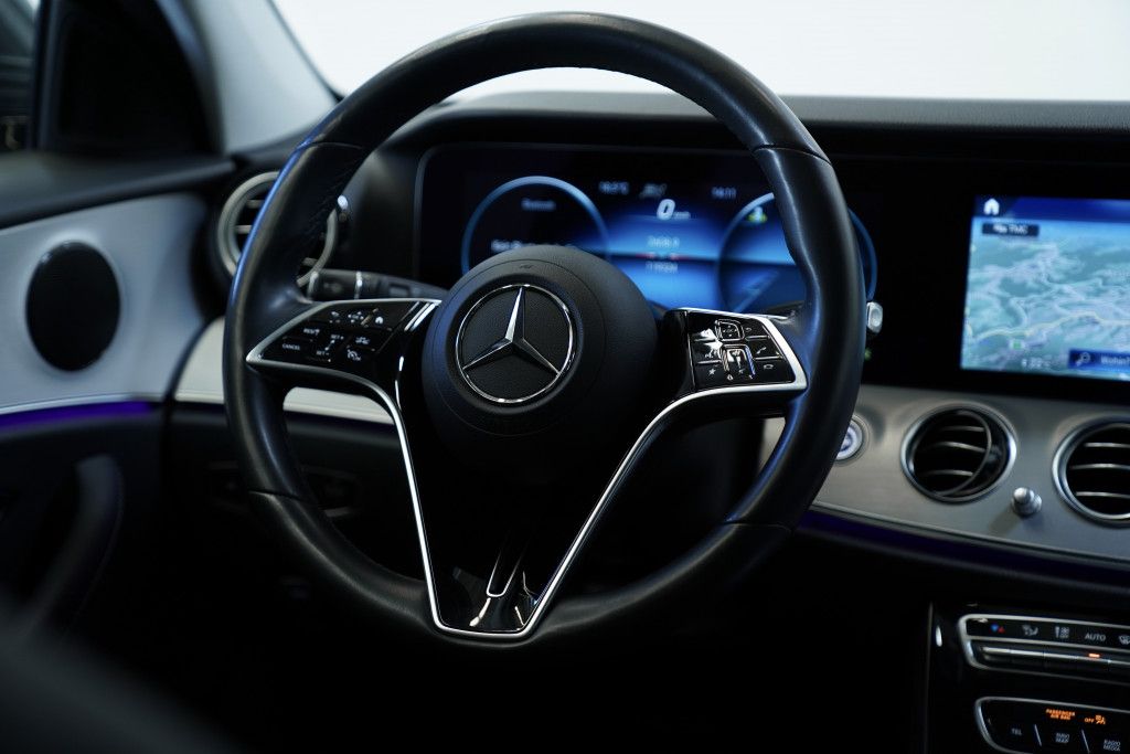 Mercedes Benz E 220