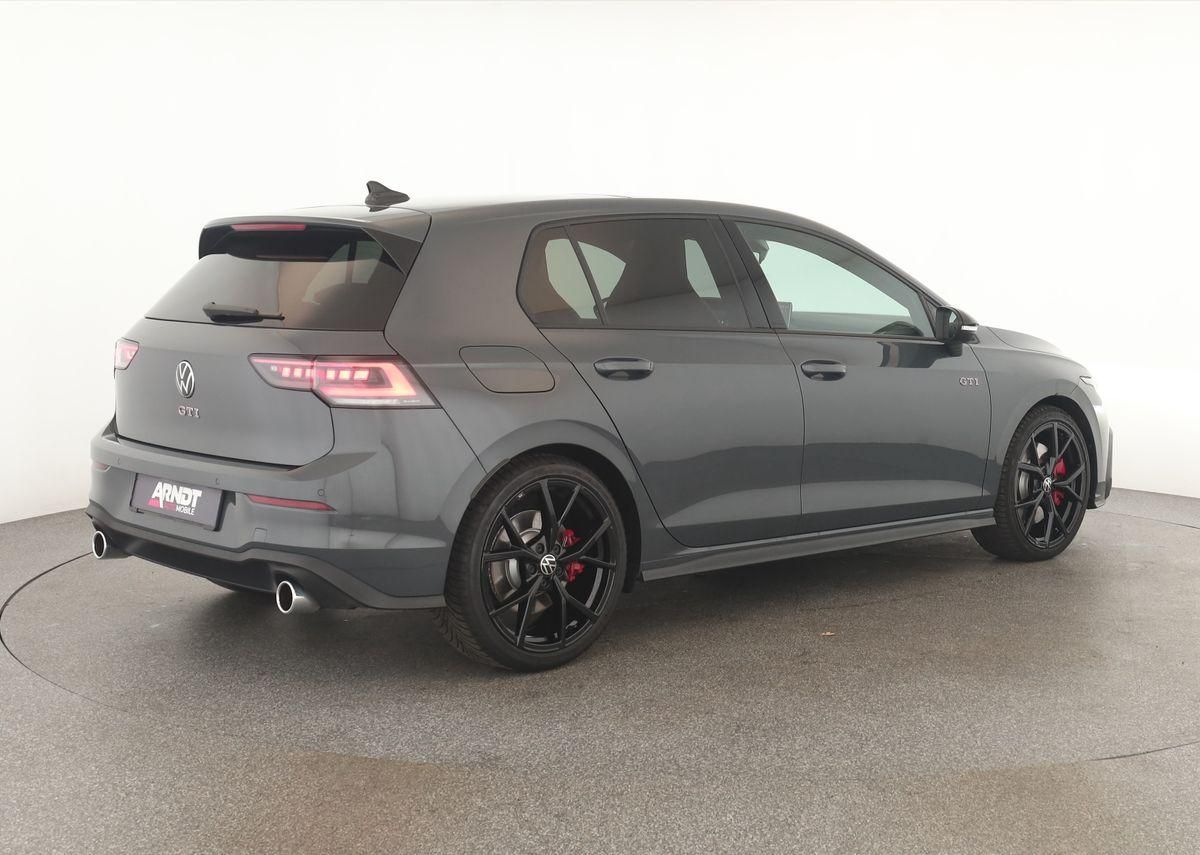 Volkswagen Golf GTI DSG Vienna IQ.LIGHT Pano HUD HarmanK 19 foto 5