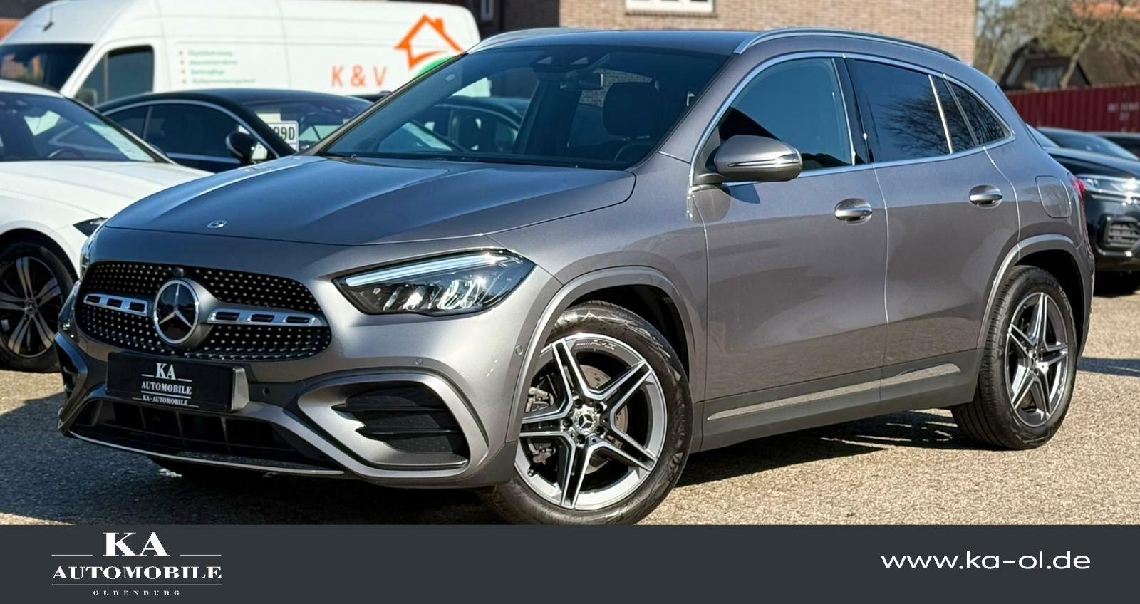 Mercedes-Benz GLA 220 AMG 4M AHK Memory Distronic KeylessGo
