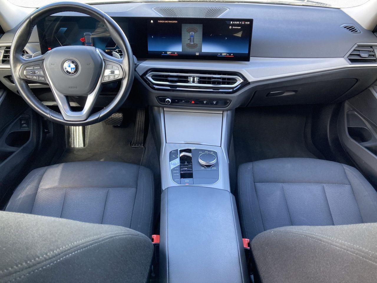 BMW 318dA Touring AHK,St+Go,DrivingAss,Curved,PDC foto 15