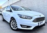 Ford Focus 1.5 TDCi 120 CV Start&Stop Powershift - Ford Focus mit Halbautomatikschaltung