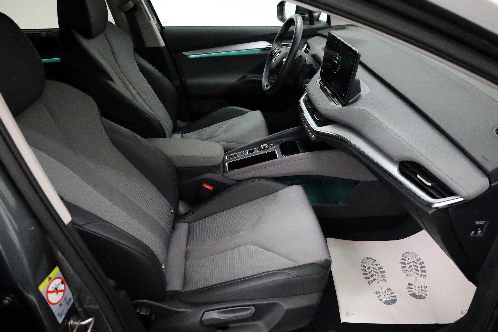 Fahrzeugabbildung SKODA Enyaq 80 Loft ,T.Leder,Navi,LED,SH,Kamera,AHK