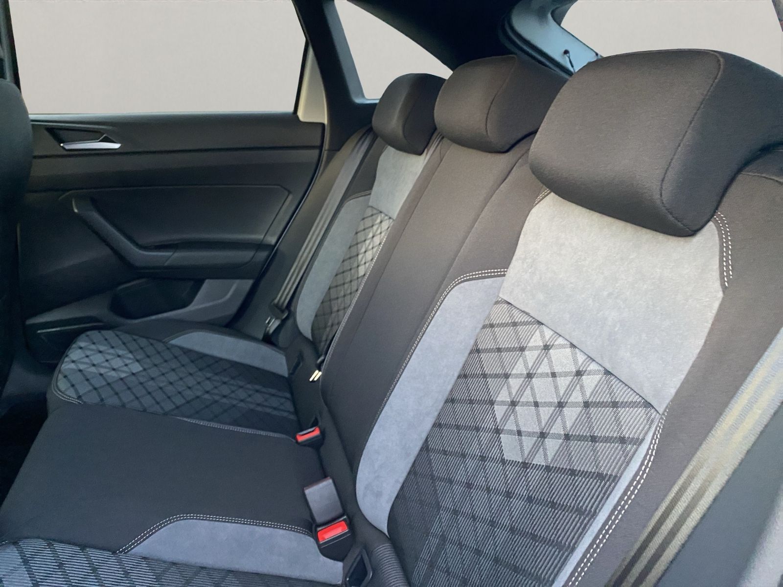 Volkswagen Taigo - Bild 10