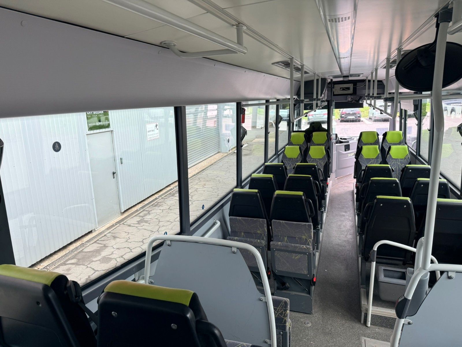 IVECO  2019 - Image 22 of 24