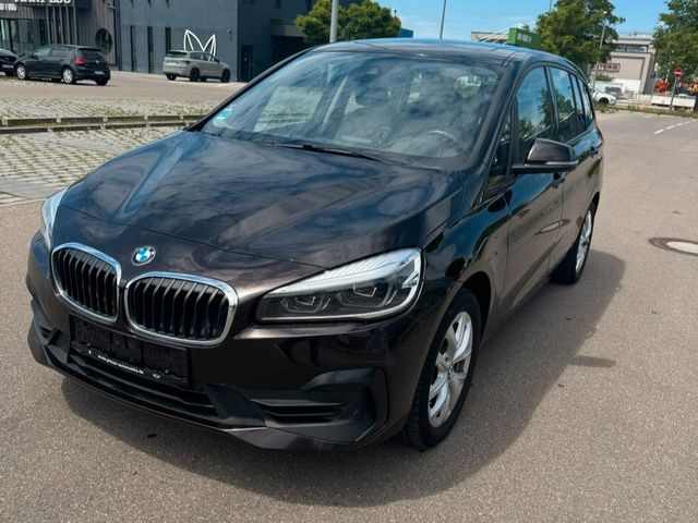 BMW 216d GranTourer PANO*AHK*TUV*AppleCarPlay