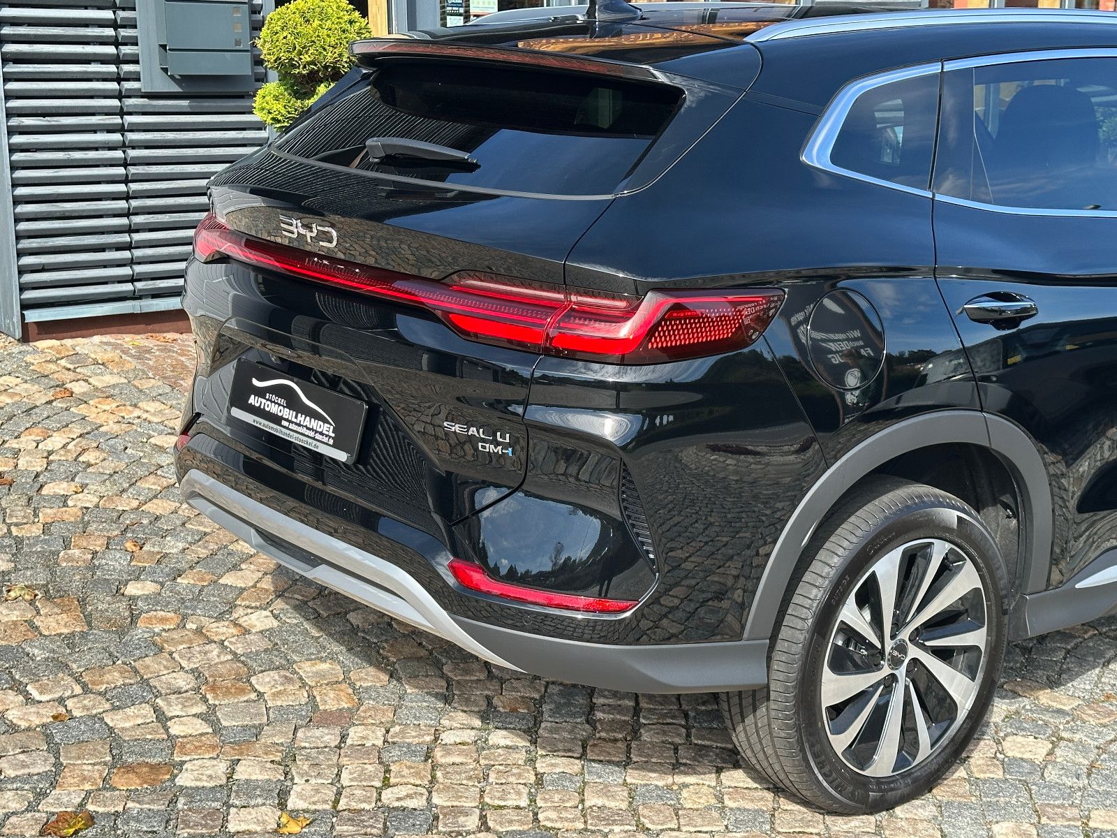 BYD SEAL U