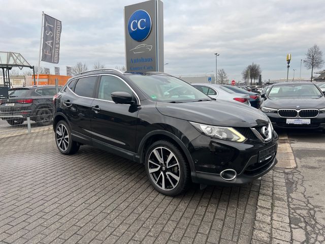 Nissan Qashqai Tekna 4x4 PANO+LEDER+360°+KEYLESS GO