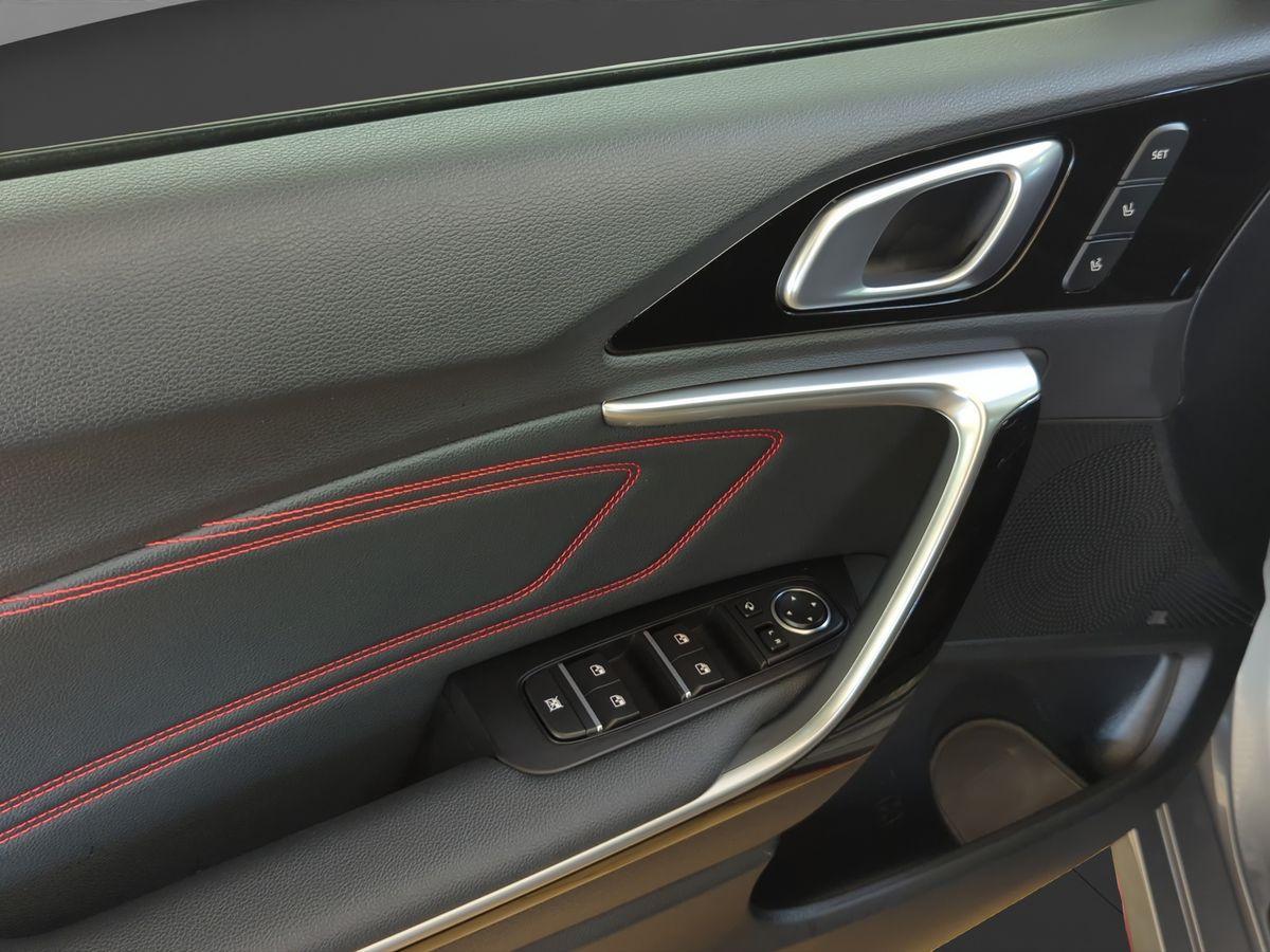 Kia PROCEED 1.6T GT NAVI+LED+KAMERA+CARPLAY+SITZHEIZ