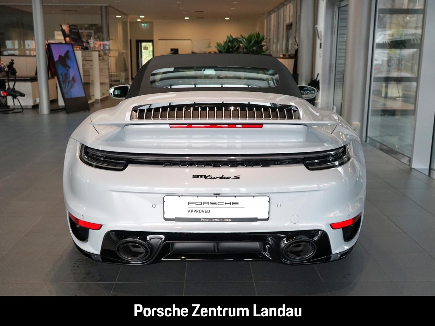 Porsche 992 911 Turbo S Cabriolet InnoDrive Sportabgas